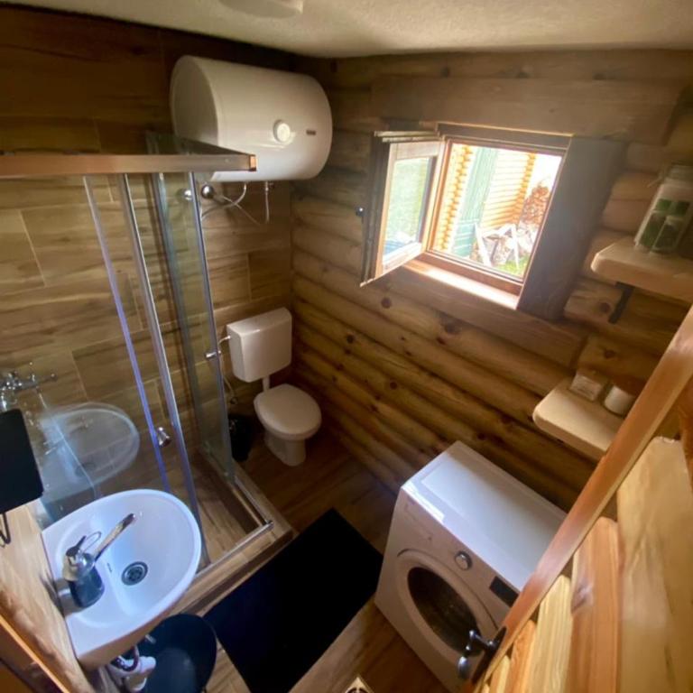 LogCabin Žabljak - Three-Bedroom House - 25