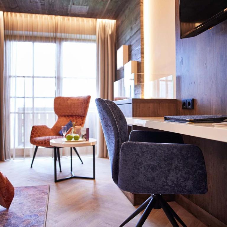 Das Rübezahl - Romantic Hideaway & Boutique Spa - AlpenGlühen Design Junior Suite - 2