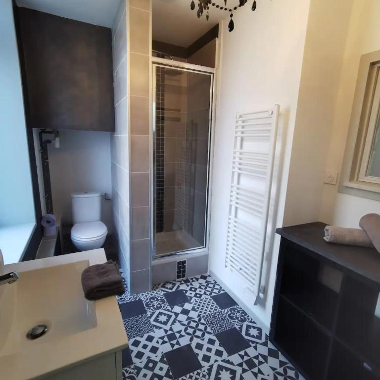 Le Costa Rica - Grand appartement centre ville - One-Bedroom Apartment - 11