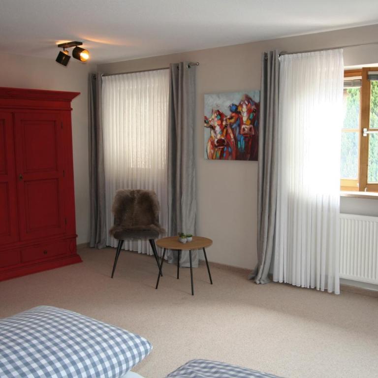 Alpenflair Ferienwohnungen Whg 404 - Haus mit 4 Schlafzimmern - 23