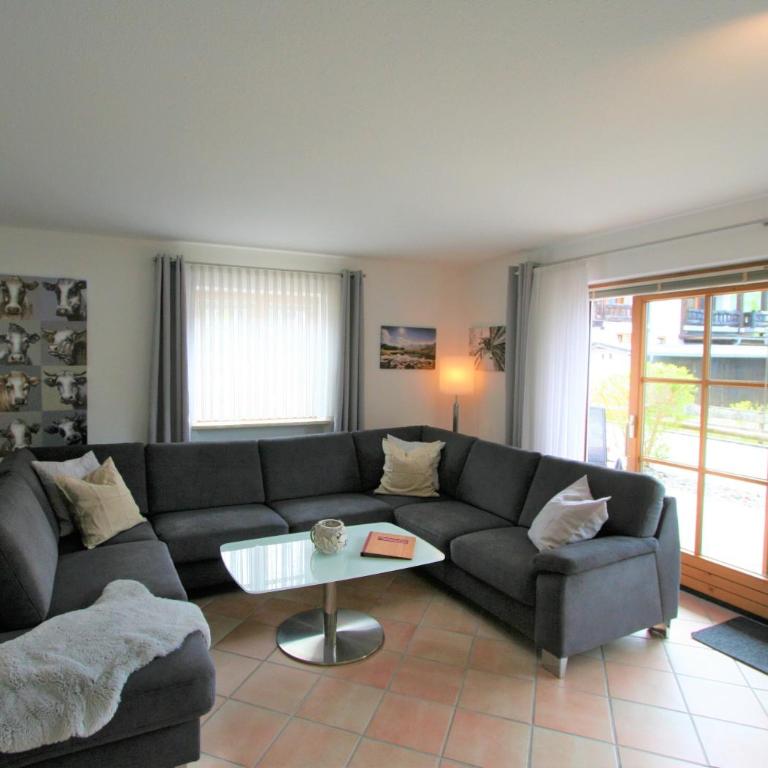 Alpenflair Ferienwohnungen Whg 404 - Haus mit 4 Schlafzimmern - 3