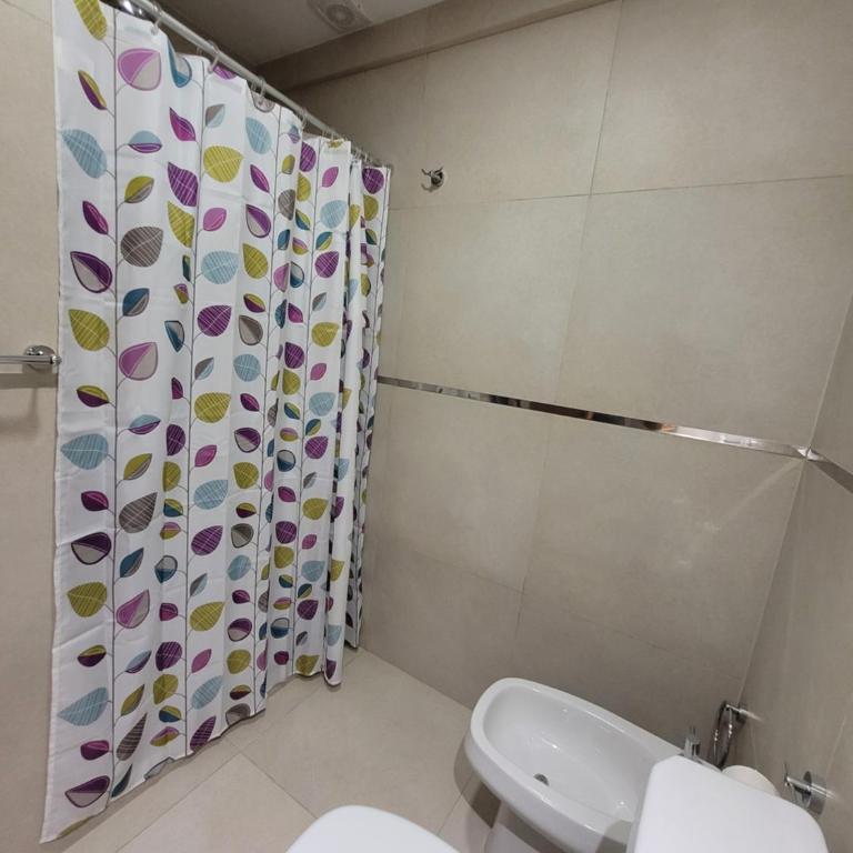 Luminoso Monoambiente II con Balcón 9no piso - Apartamento con balcón - 17