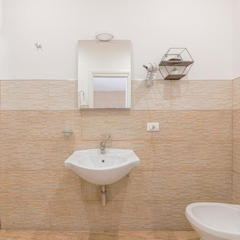 La Ciconella - Double Room with Private Bathroom - 3