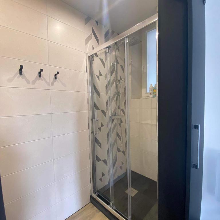 Appartement 6 personnes Strasbourg proche centre ville & parking - Two-Bedroom Apartment - 28