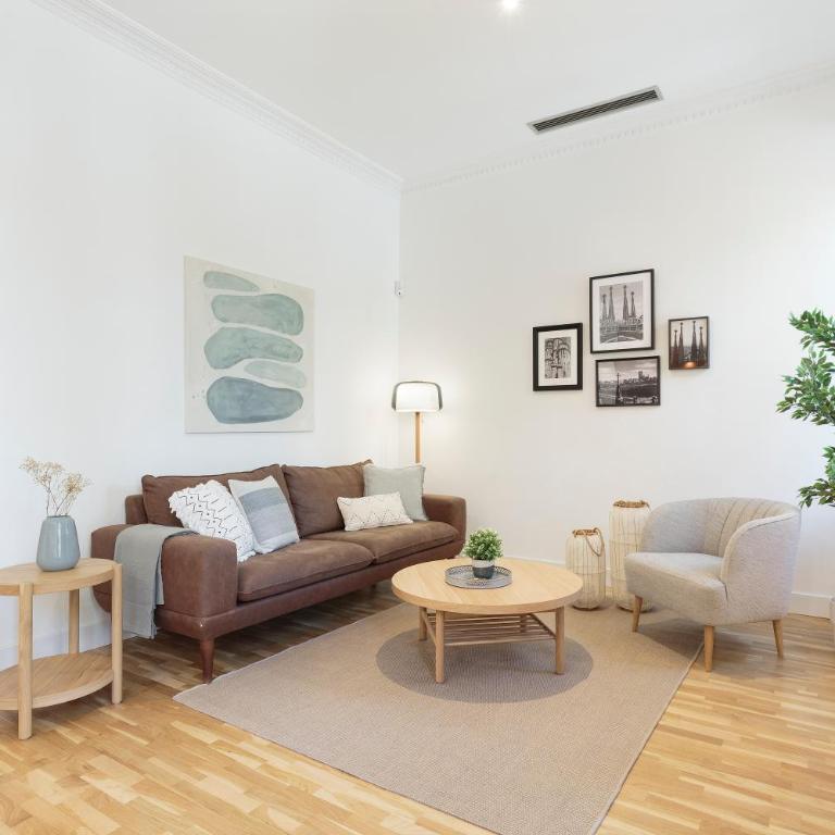 Click&Flat Gaudi Dream I - Two-Bedroom Apartment - 7