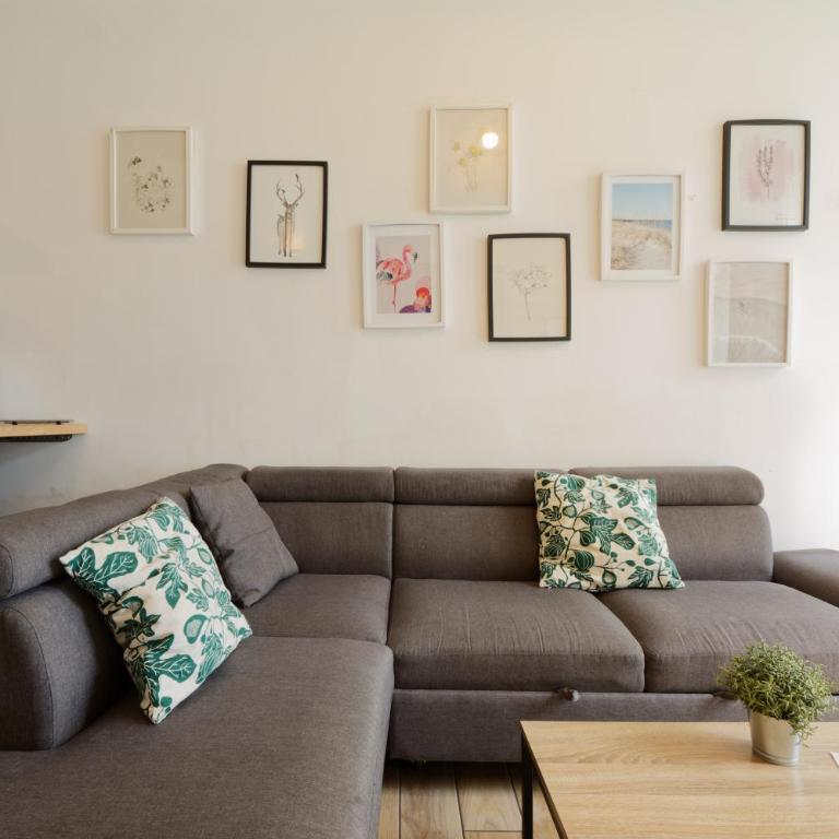 Sleep in Montpellier, Molly, centre, gare, 2 ch, Tram St-Denis - Apartment mit 2 Schlafzimmern - 1