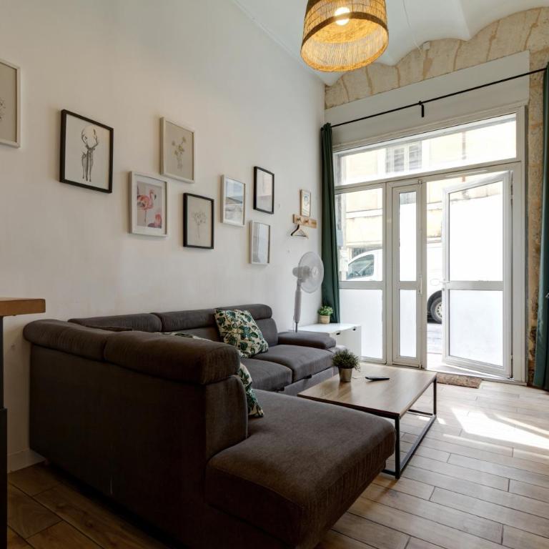 Sleep in Montpellier, Molly, centre, gare, 2 ch, Tram St-Denis - Apartment mit 2 Schlafzimmern - 25