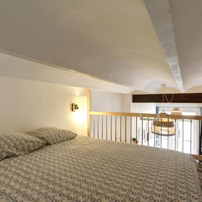 Sleep in Montpellier, Molly, centre, gare, 2 ch, Tram St-Denis - Apartment mit 2 Schlafzimmern - 5