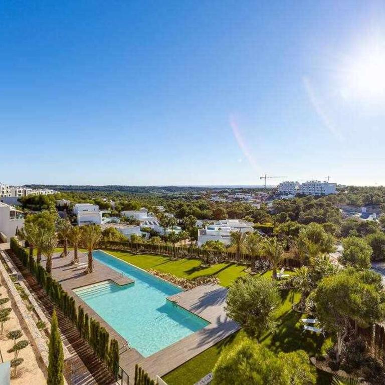 Apartamento único de 3 dormitorios en las Colinas - Apartamento de 3 dormitorios con vistas - 3