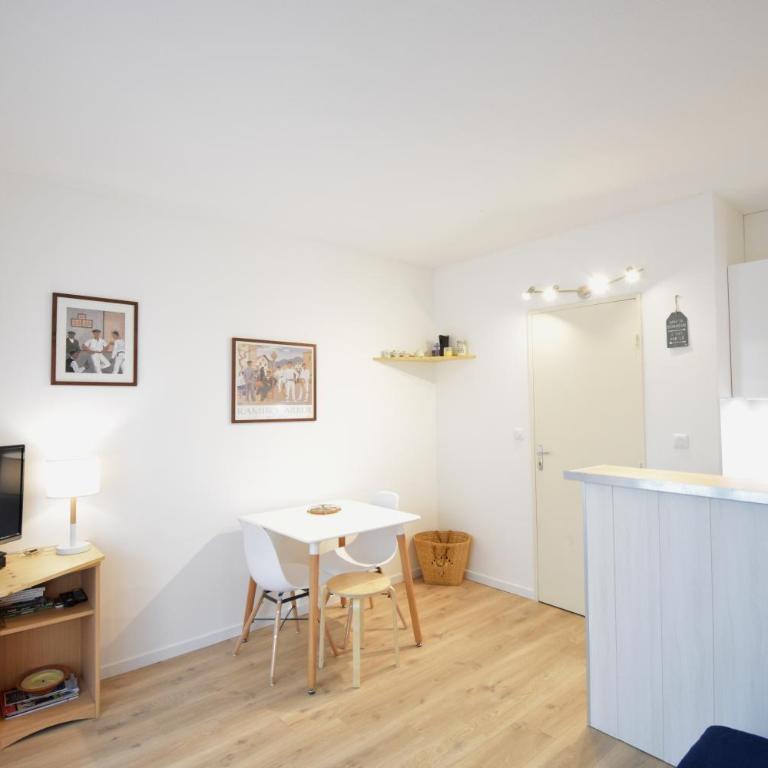 Balcons du port - Capbreton - A proximite immédiate du port de plaisance, studio en rez de chaussée avec cour dans résidence - Appartement - Rez-de-Chaussée - 2