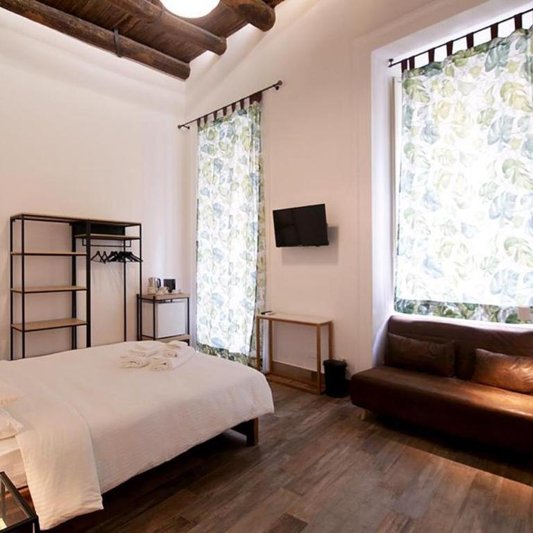 Antica Residenza Fusco - Family Room - 1