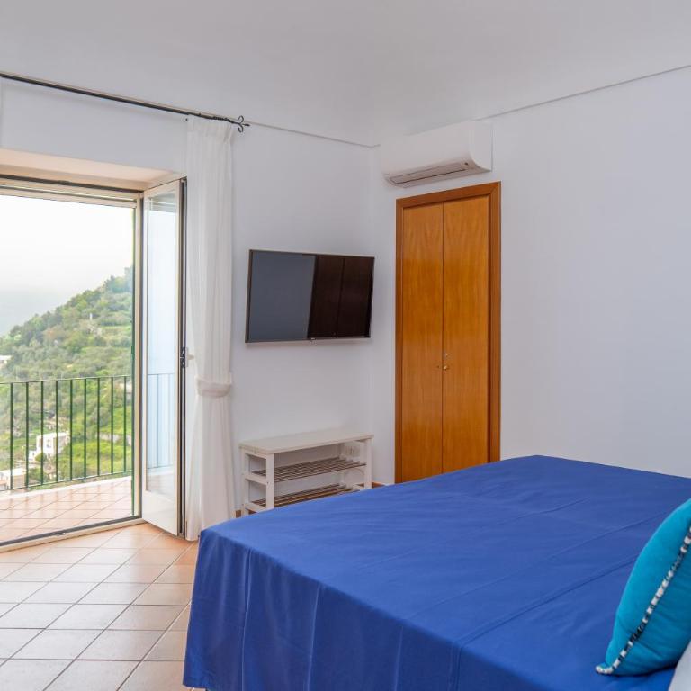 YourHome - Casa Moscatelli 150 steps - Two-Bedroom House - 2