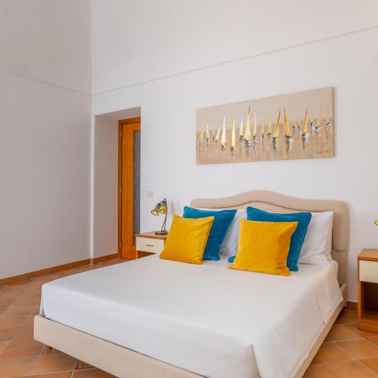 YourHome - Casa Moscatelli 150 steps - Two-Bedroom House - 13