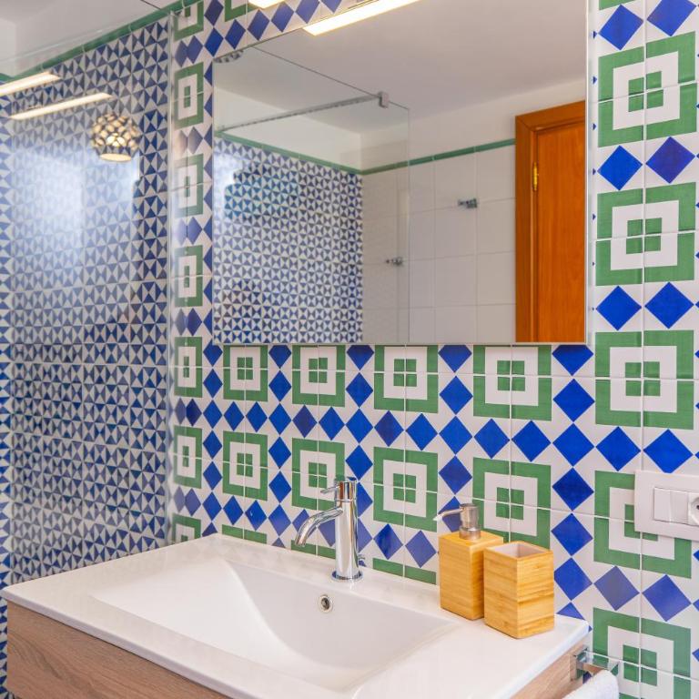 YourHome - Casa Moscatelli 150 steps - Two-Bedroom House - 35