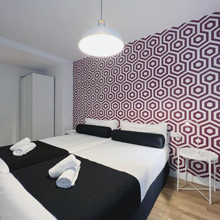 Stay U-nique Apartments Pellaires - Three-Bedroom Apartment - 20