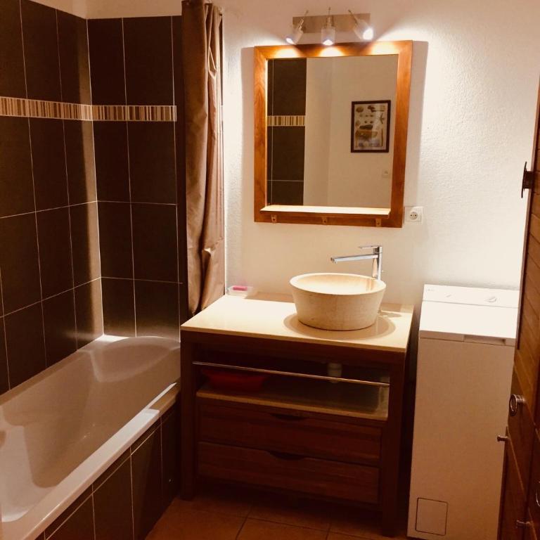 Joli appartement tout confort - Apartment mit 1 Schlafzimmer - 11