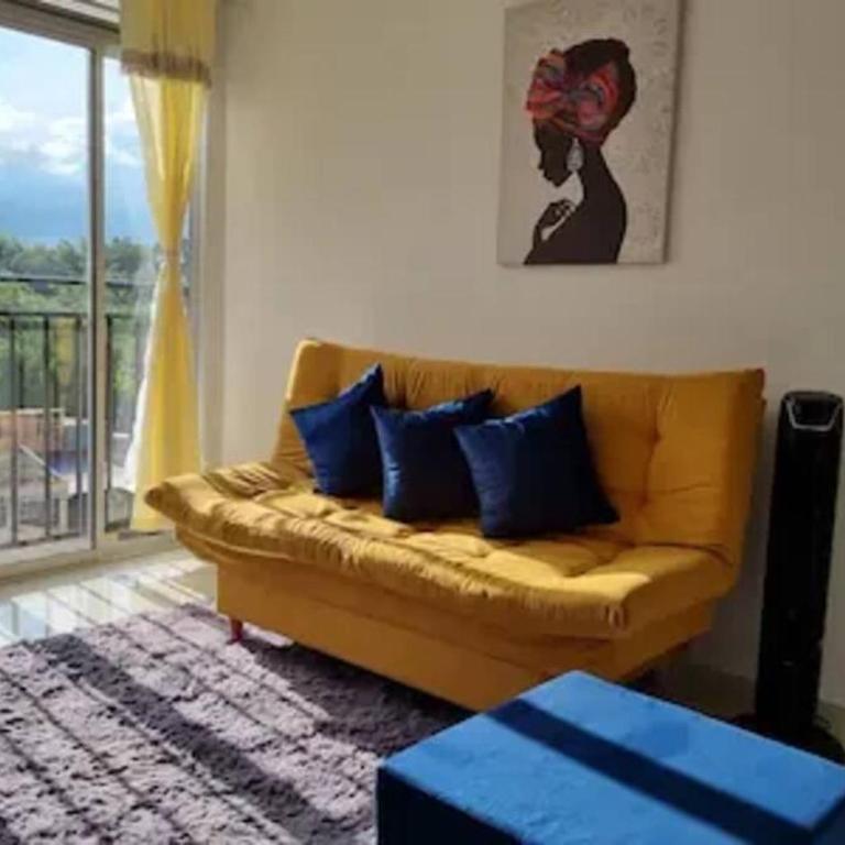 Cómodo apartamento cerca al Parque del Café - Three-Bedroom Apartment - 4
