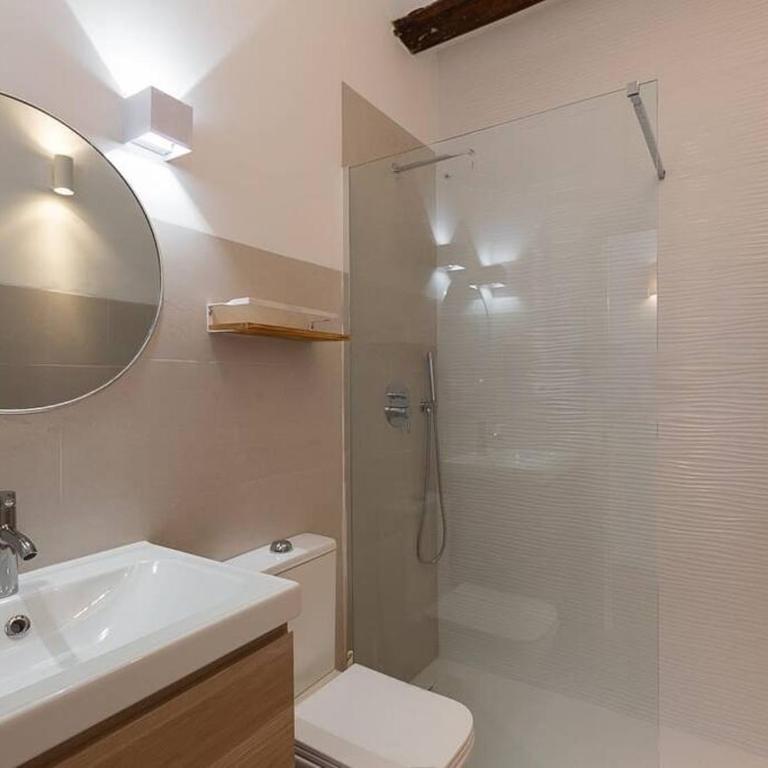 Beautiful restored house with terrace - One-Bedroom Apartment - 13