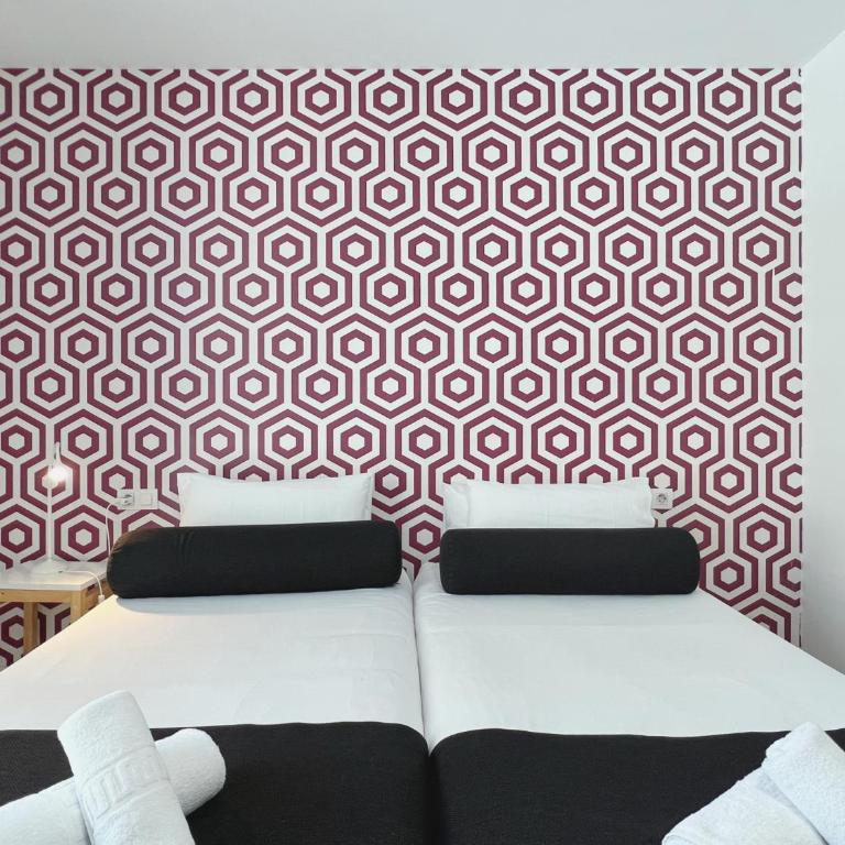 Stay U-nique Apartments Pellaires - Three-Bedroom Apartment - 25