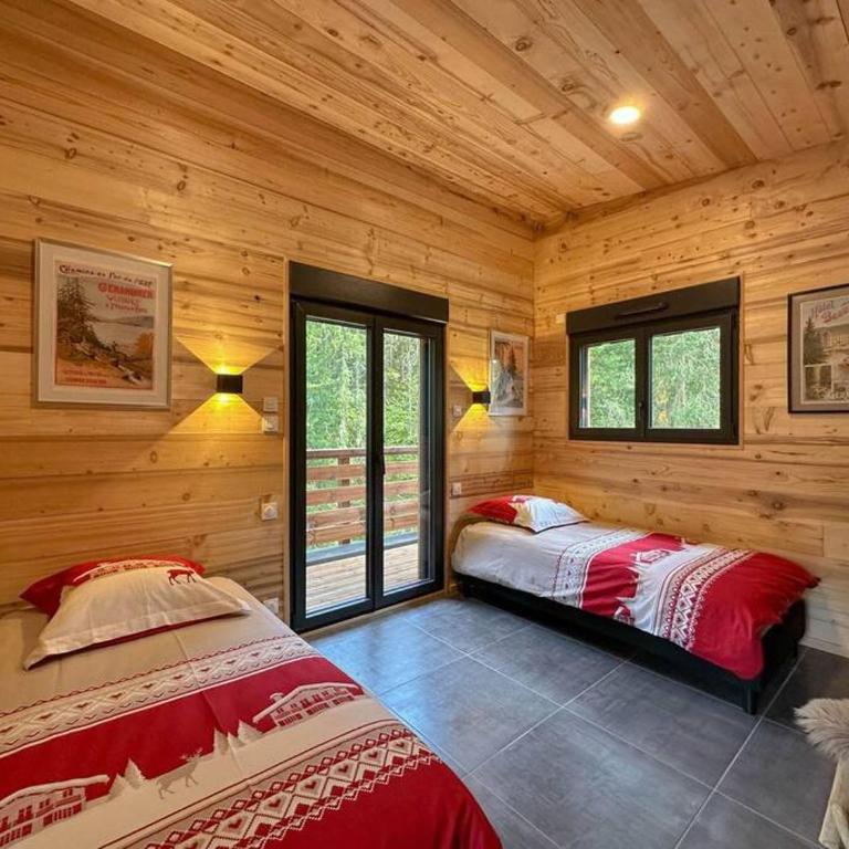 Le Refuge perché du saut de la bourrique, SPA, terrain clôturé, bordure de forêt - Chalet 2 Chambres - 10