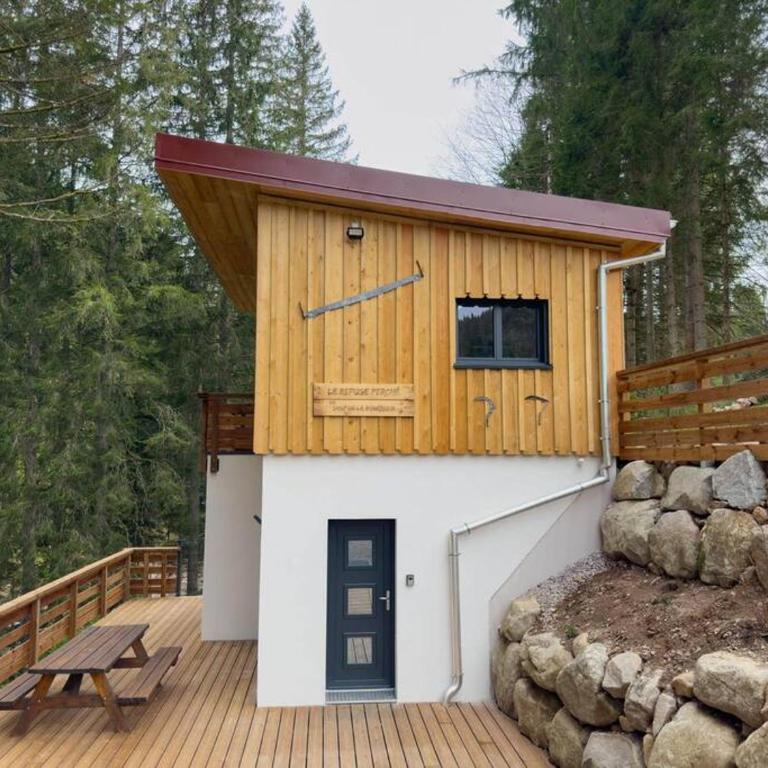 Le Refuge perché du saut de la bourrique, SPA, terrain clôturé, bordure de forêt - Chalet 2 Chambres - 15
