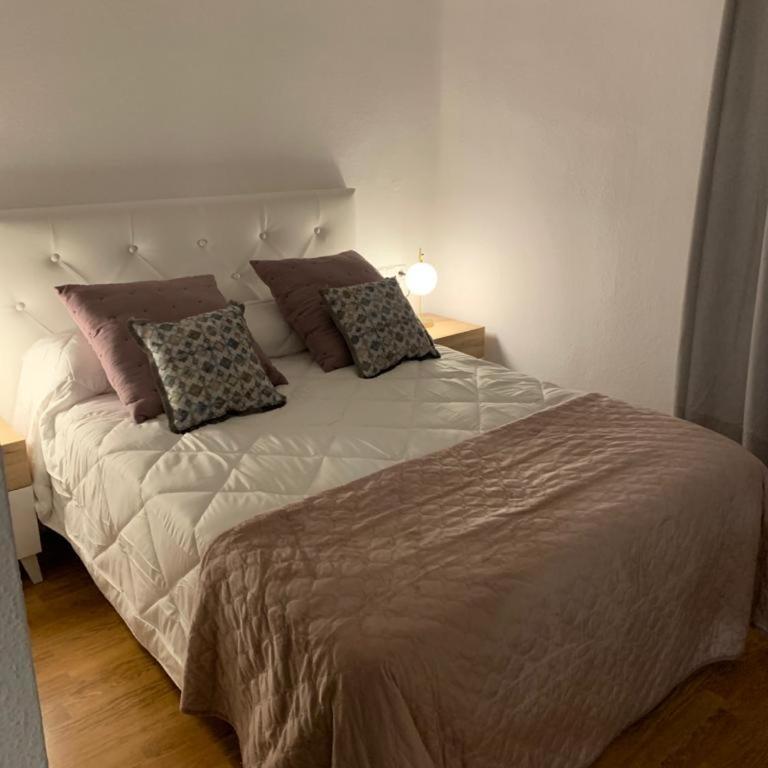 ALOJAMIENTO SARDOY - Two-Bedroom Apartment - 2