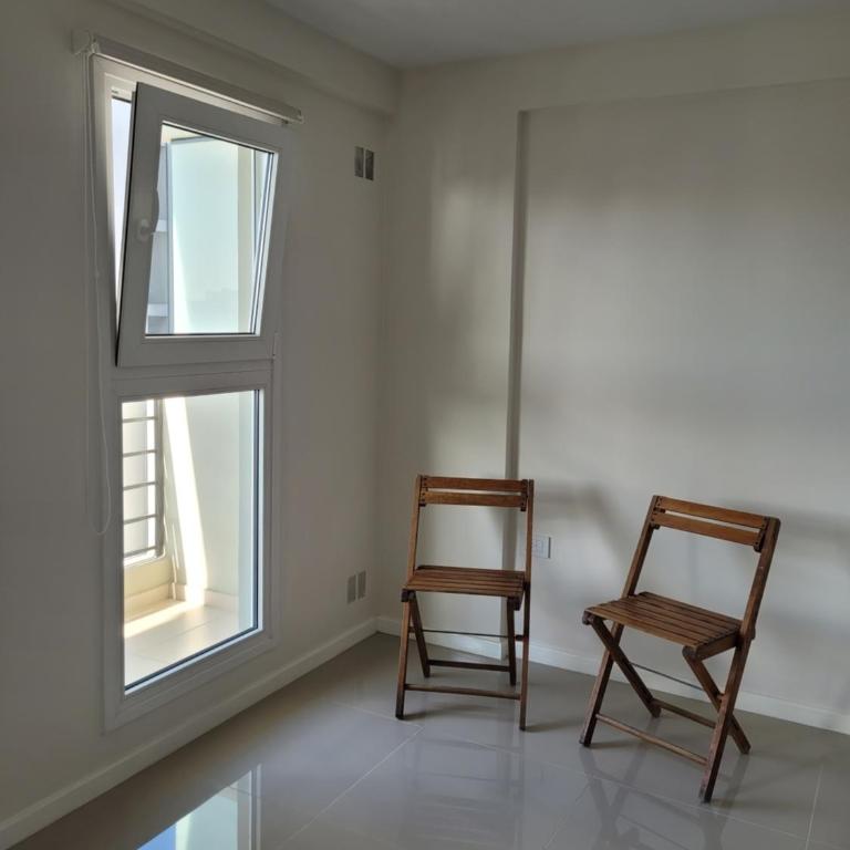Luminoso Monoambiente II con Balcón 9no piso - Apartamento con balcón - 2