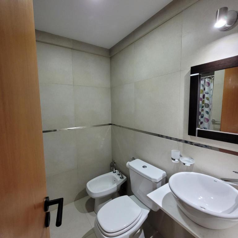 Luminoso Monoambiente II con Balcón 9no piso - Apartamento con balcón - 16