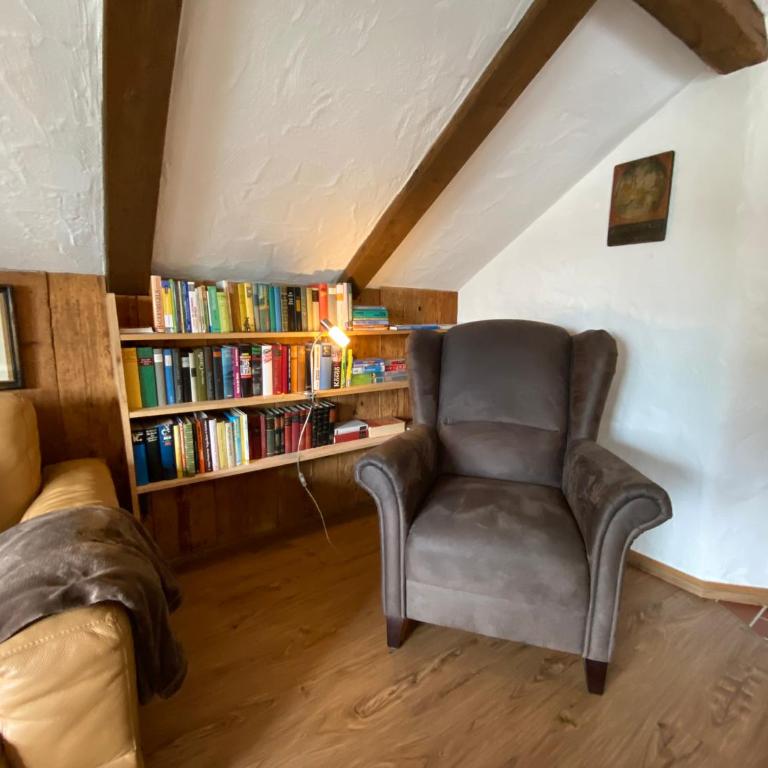 Direkt am Hopfensee- große Ferienwohnung - Apartment mit 1 Schlafzimmer - 12