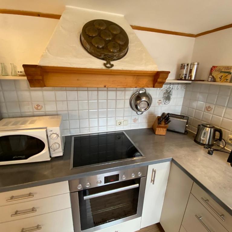 Direkt am Hopfensee- große Ferienwohnung - Apartment mit 1 Schlafzimmer - 11