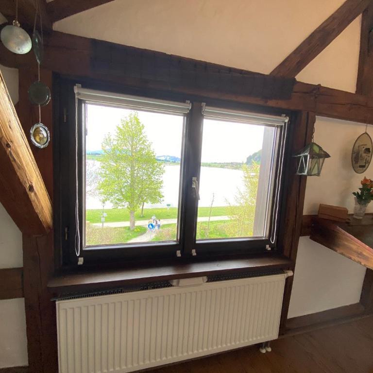 Direkt am Hopfensee- große Ferienwohnung - Apartment mit 1 Schlafzimmer - 32