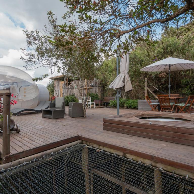 BubbleSky Glamping 40 min from Medellin - Habitación con cama grande y bañera de hidromasaje - 20
