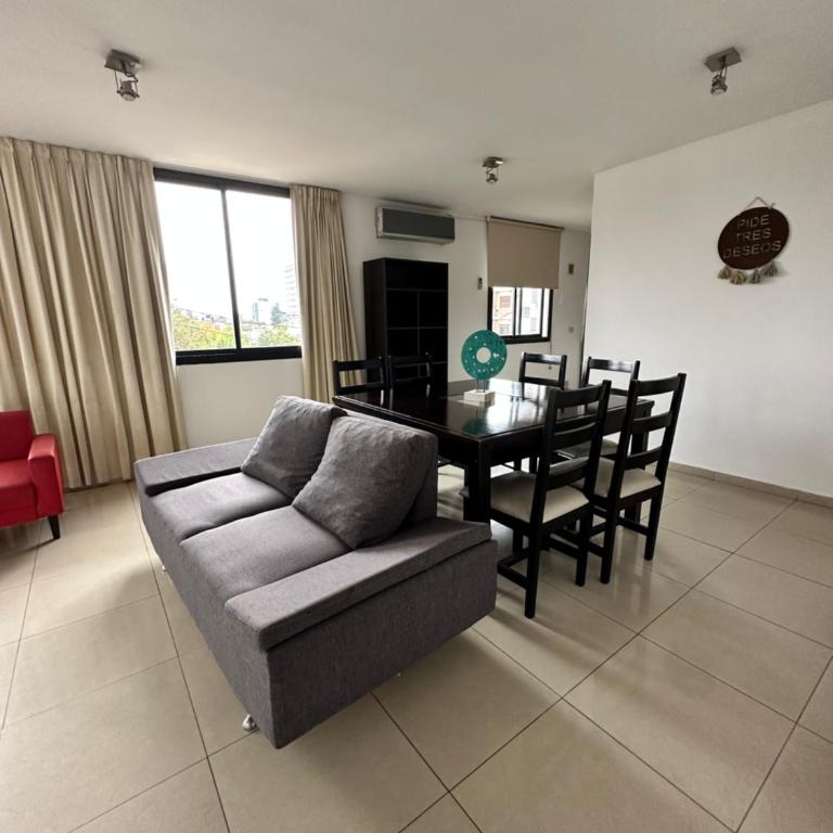 Dpto Centro - Apartamento de 2 dormitorios - 1