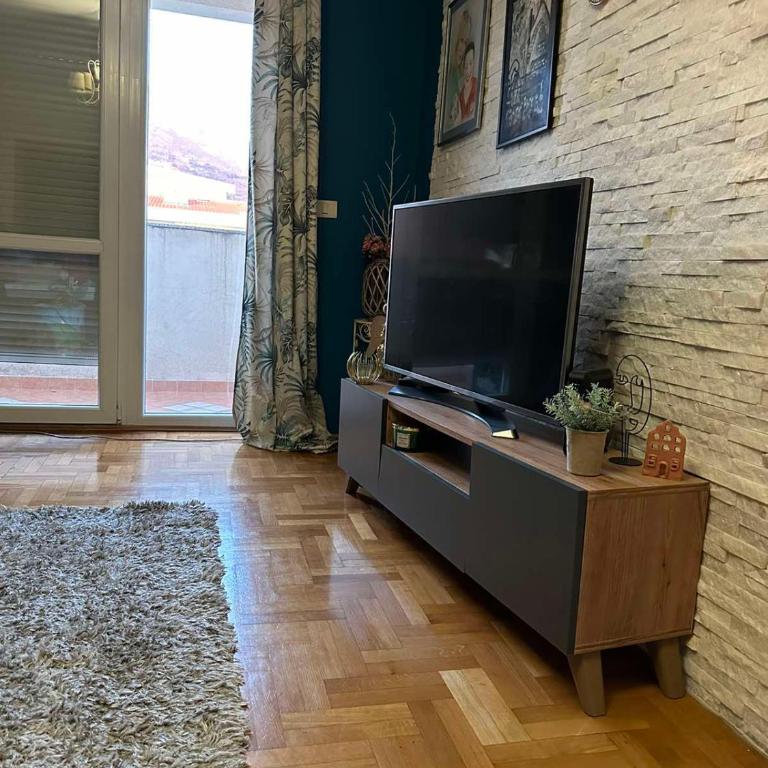 Kristal - Two-Bedroom Apartment - 2