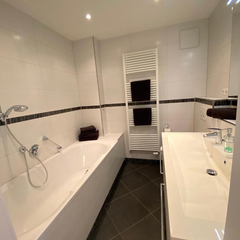 Edelweiss - fewo-badhindelang - Apartment mit 2 Schlafzimmern - 3