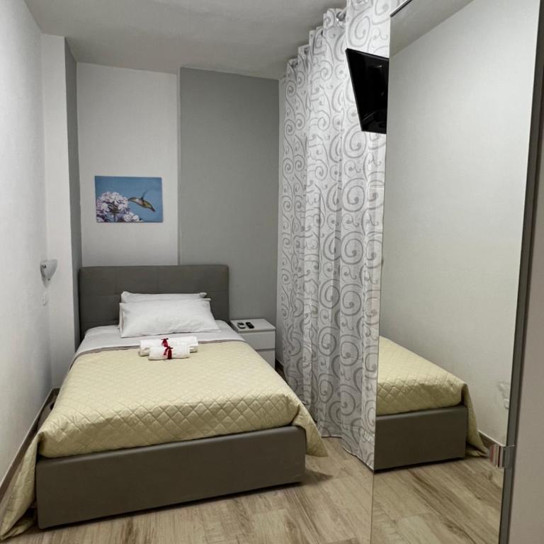 Alì Babà Rooms - Single Room with Private Bathroom - 5