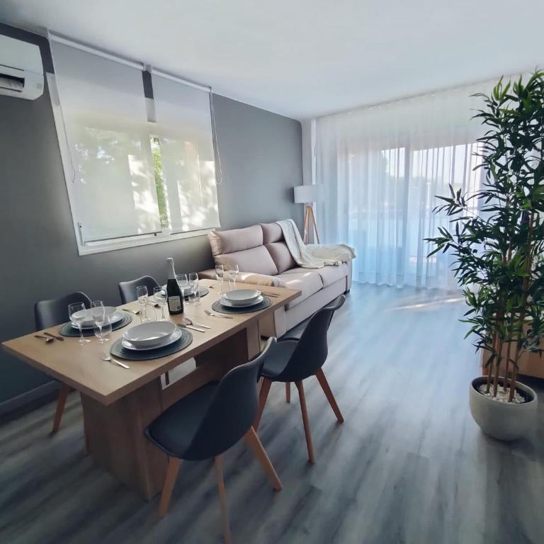 Dreams Apartment Vilafortuny - One-Bedroom Apartment - 6