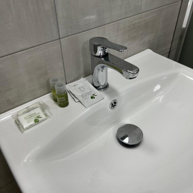 Alì Babà Rooms - Double Room with Private Bathroom - 7