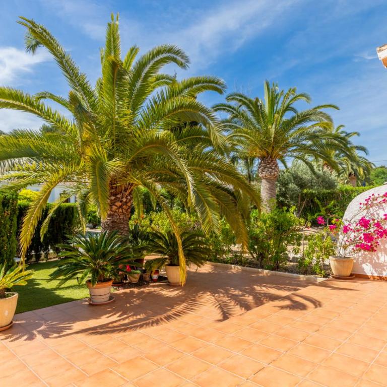 Las Flores by Sun & Sea Homes - Two-Bedroom House - 2
