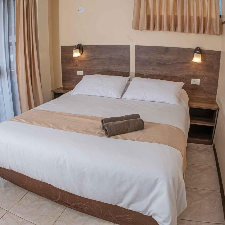 Hotel Tungurahua - Habitación Doble con baño privado - 7