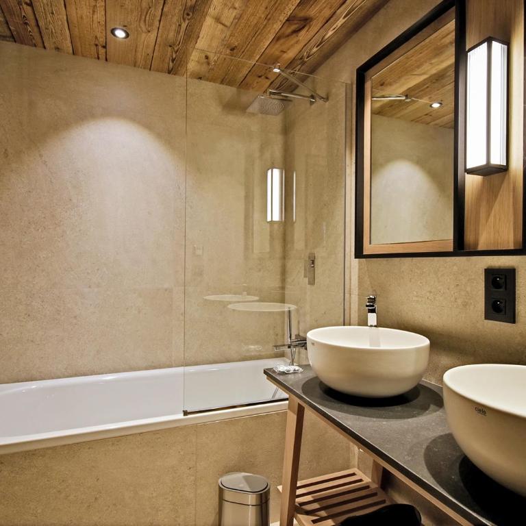 Chalet Airelles - Luxe et Confort au Pied des Pistes avec SPA et Services de Conciergerie - FR-1-613-52 - Chalet (13 Adultes) - 11