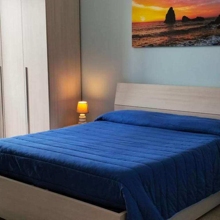B&B la spiaggetta di Stazzo - Camera Tripla Deluxe con Vista Mare - 10