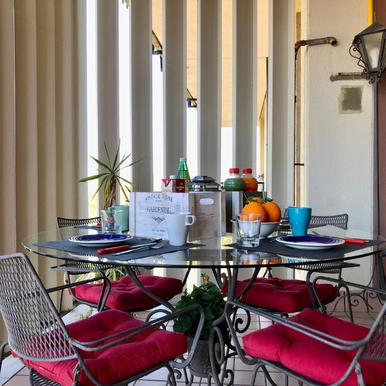 Bellini Garden View - Two-Bedroom Apartment - 1