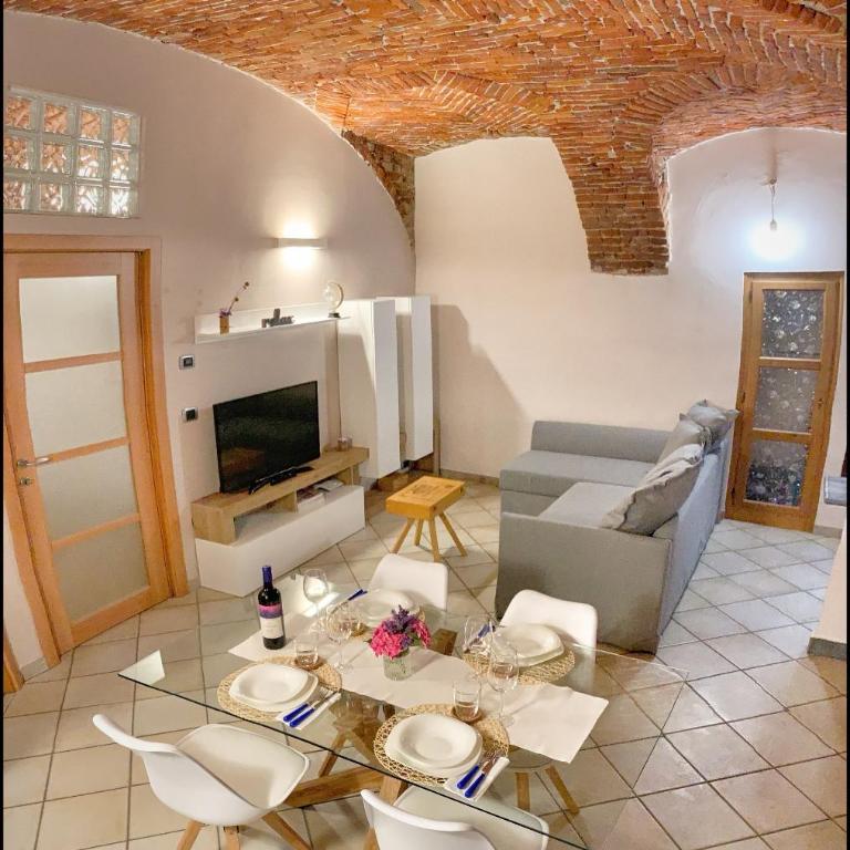 La Fiaba: bilocale nel centro storico di Cuneo - One-Bedroom Apartment - 14