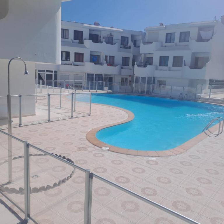 Ocean Sunrise - One-Bedroom Apartment - 3