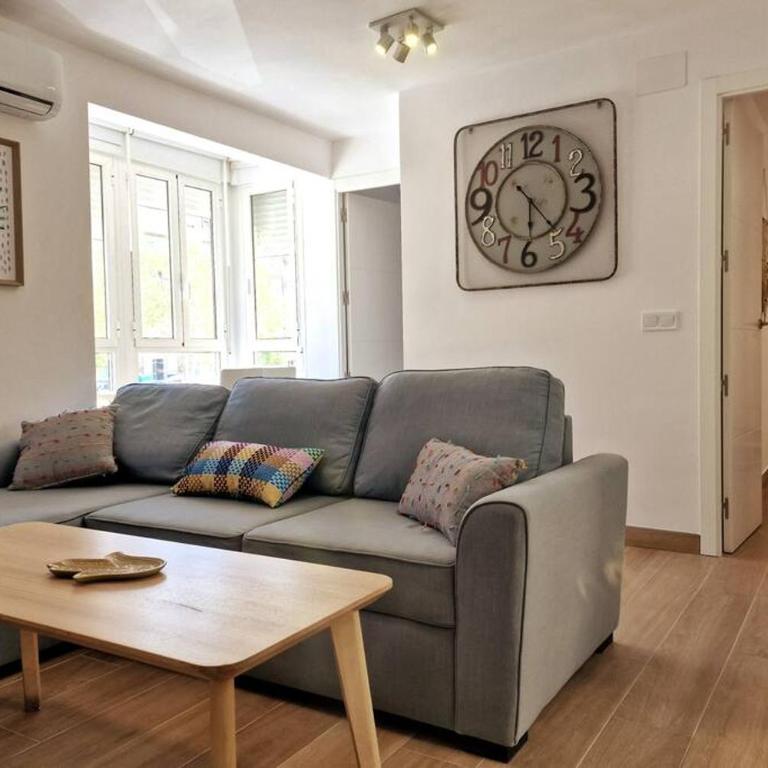 Moderno apartamento Sevilla zona Nervión. WiFi/AC - Apartamento de 2 dormitorios - 2