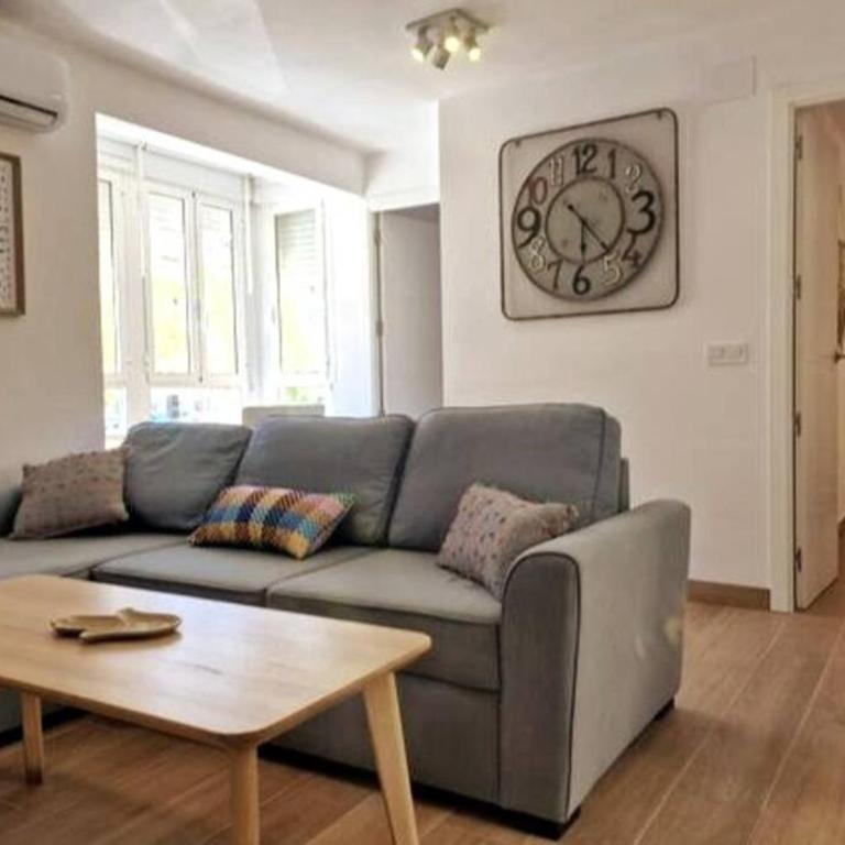 Moderno apartamento Sevilla zona Nervión. WiFi/AC - Apartamento de 2 dormitorios - 6