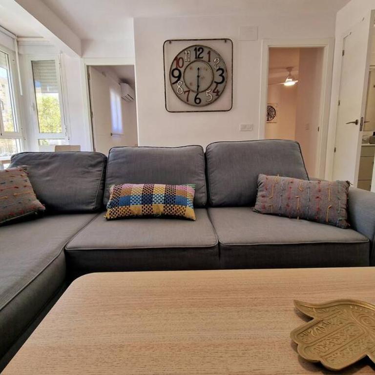 Moderno apartamento Sevilla zona Nervión. WiFi/AC - Apartamento de 2 dormitorios - 7