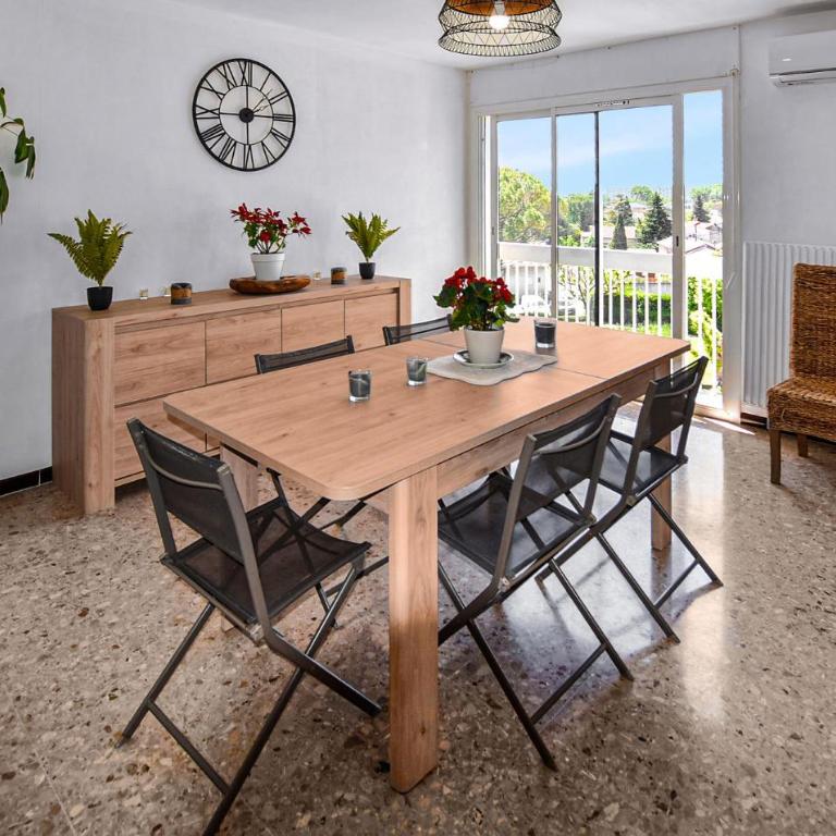 2 Bedroom Amazing Apartment In Carpentras - Appartement 2 Chambres - 7