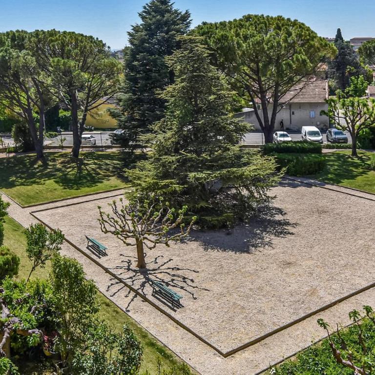 2 Bedroom Amazing Apartment In Carpentras - Appartement 2 Chambres - 11